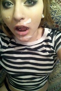 Curvy and voluptuous BBW girls enjoying passionate threesome action